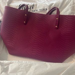 Gigi NewYork Tote Azalea NWOT